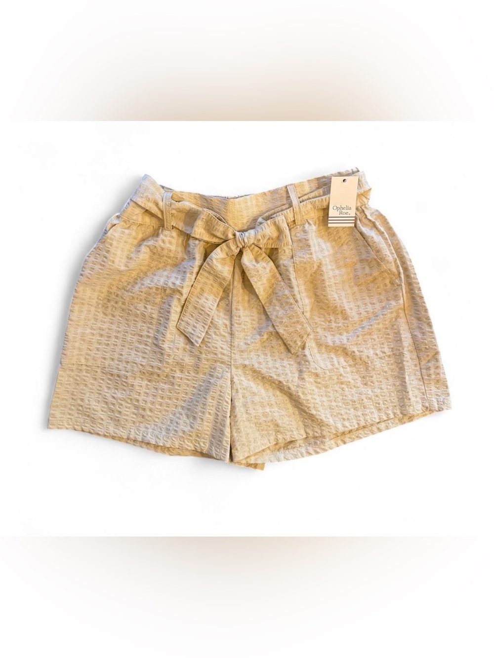 Women’s Seersucker Bermuda Shorts in Light Beige